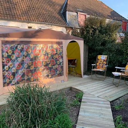 La Cour d'Hortense - Caravane vintage * Sailly-Flibeaucourt